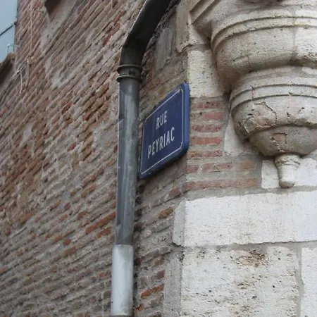 Agreable En Plein Centre Ville De * Gaillac
